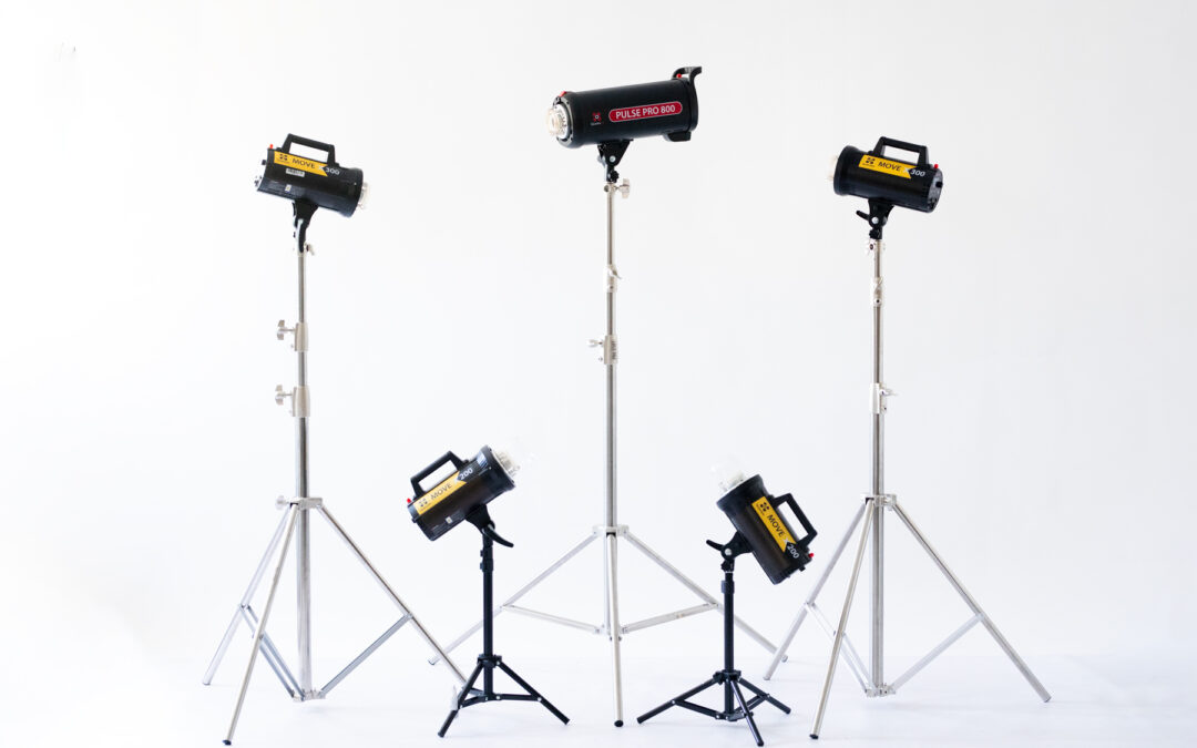 wyposażenie studia fotograficznego - lampy błyskowe